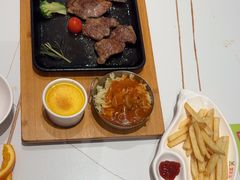 -豪享来(我格广场店)