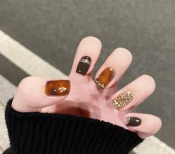 -兔猫ToMoreNails美甲美睫