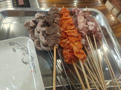 -哈尔滨小酒馆·鲜肉现穿自助烧烤(康新花园店)