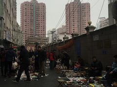 -云洲古玩城(大木桥路店)