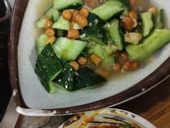 -毛辣果·贵州红酸汤牛肉火锅(西单店)