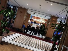 -白玉兰酒店(上海田子坊马当路地铁站店)