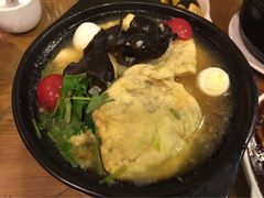 独一处-三鞭一花·独一处·元英砂锅(海光寺店)