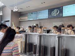 -喜茶(慈溪银泰城店)