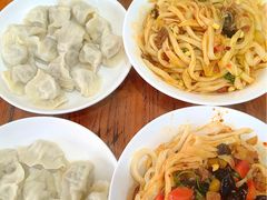 -王菊美食街·王菊面馆(总店)