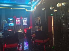 -屋有岛沉浸游戏旗舰店(中山公园店)