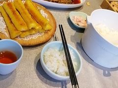 -有红鸡毛店·川菜(建设路店)