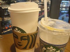 -星巴克(南宁民歌湖店)