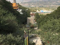 -鸡鸣山旅游风景区
