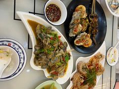 -覃记海鲜美食餐厅