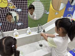 -小荧星艺校(浦东中环分校)