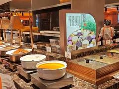 -黑金·寻焰自助百汇·烤肉·火锅(中街店)