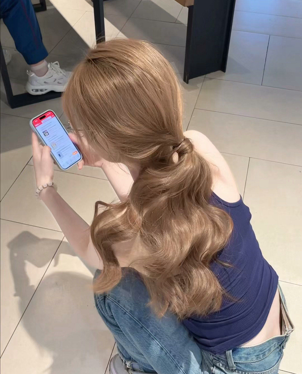 浅栗子色