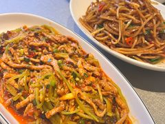 -有红鸡毛店·川菜(建设路店)