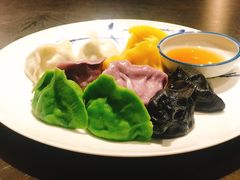 五味海鲜水饺拼盘-东莱馋房(陆家嘴店)