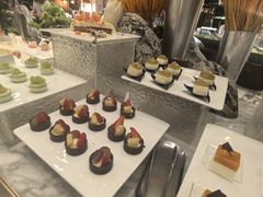 -上海前滩香格里拉大酒店