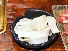 -东巴婆婆云南鱼豆花火锅(大东门店)