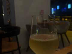 -Vinup薇葡·葡萄酒自助Bar(江宁路店)