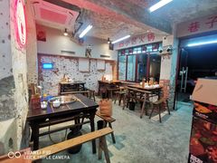 -四小区火锅·巷子里的重庆火锅(花照壁店)
