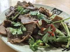 -烂厅下牛肉汤