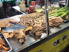 -正宁路小吃夜市