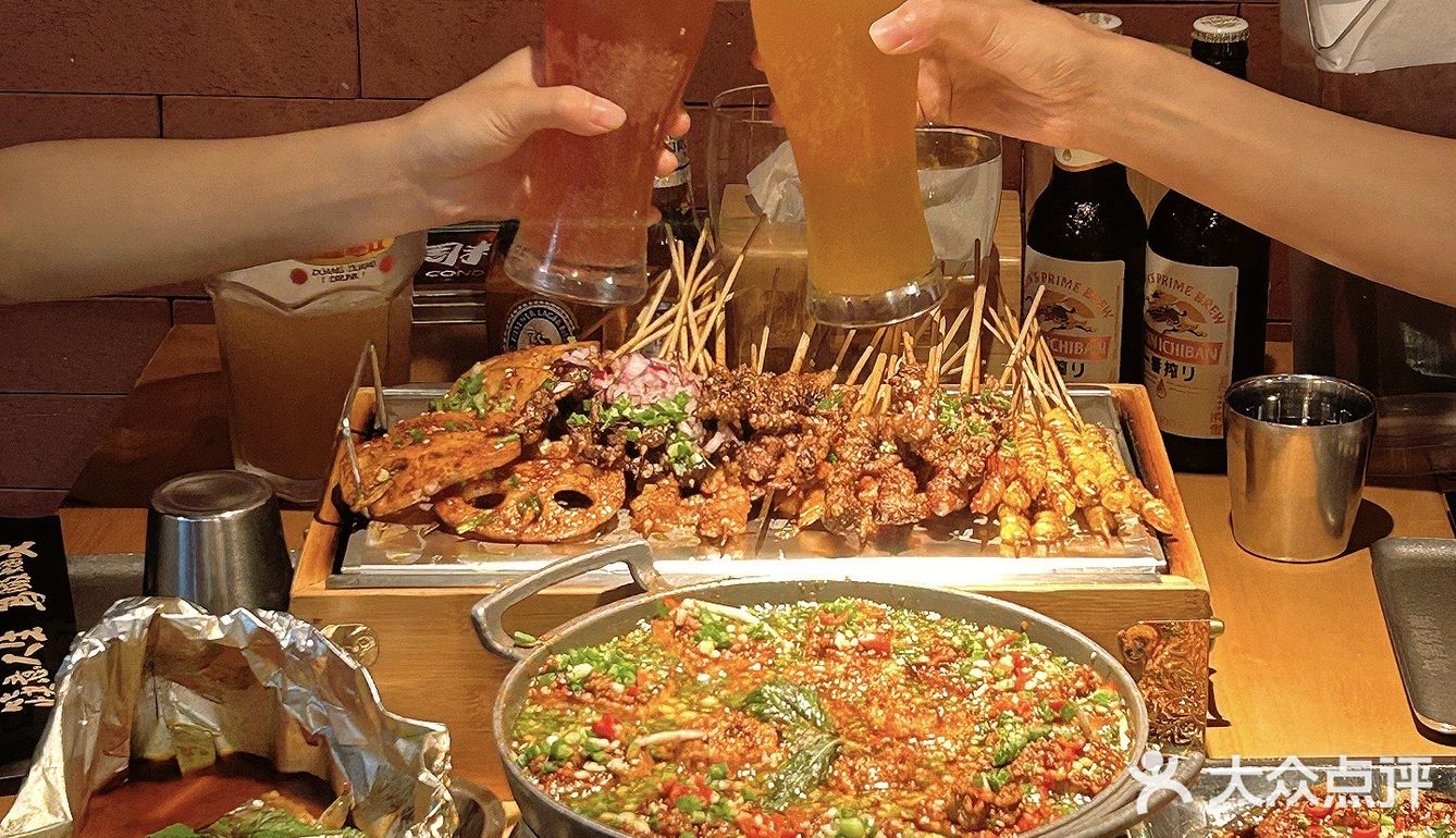 感谢何老师[流泪][流泪]一下班直奔的烧烤太绝了