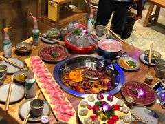 -城墙拐拐火锅(三峡广场黑金冠店)
