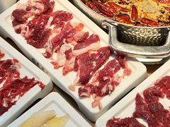 -来龍儿鲜切牛肉自助老火锅