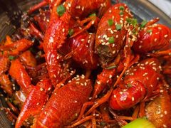 -肥肥虾庄·金牌油焖大虾(杨园滨江时代walk店)