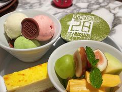 水果拼冰淇淋-湖滨28中餐厅·西湖宴·杭州君悦酒店
