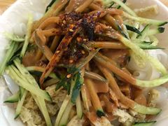 -多鱼炸串麻辣烫(闽江路店)