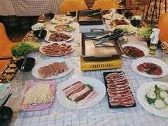 -玩坞轰趴馆·户外团建聚会主题生日派对馆(世豪广场店)