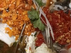 鲜活剁椒嫩鱼头-湘阁里辣(沙井华润万家店)