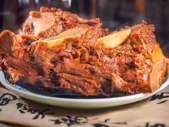 牛骨仔-老字号良记牛腩档