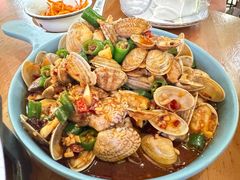 -六福烧烤酒馆(秦隆步行街店)