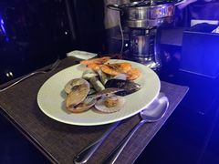 -唐拉雅秀酒店-西锦汇空中BBQ·思创餐厅
