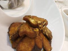 上海熏鱼-老正兴菜馆(福州路店)