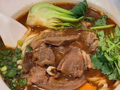 -贯一台湾牛肉面(八一七中路店)