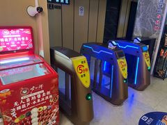 -至潮影城(庆春路锦和大厦店)