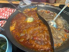 -鹿鸣山草本茶香火锅(园西路店)