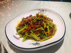 -小芙蓉湘菜馆(易生活购物公园店)