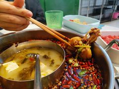 -蛙两只美蛙鱼头火锅(恒茂店)