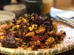 -云海肴·汽锅鸡·云南菜(天山百盛优客店)