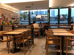 大堂-德克士(西站站内店)