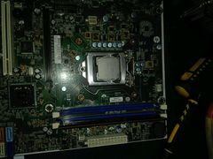 -鸿准通信科技·忠诚手机电脑维修中心(三林店)