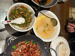 -味上湘菜馆(岳麓山店)