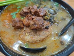 -志权牛肉面(灵山路店)
