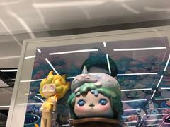 -泡泡玛特POPMART(侨福芳草地店)