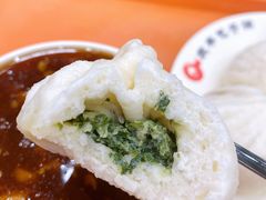 猪肉荠菜包-庆丰包子铺(西单店)