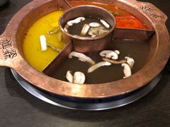 -滇釜火锅·能喝汤的火锅(车公庄店)